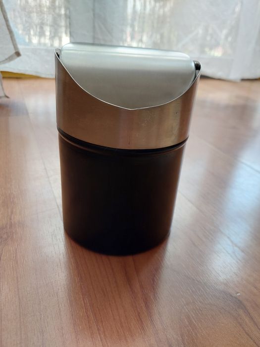 Farbę dla brwi,  śmietnik mały, utleniacz, henna do brwi