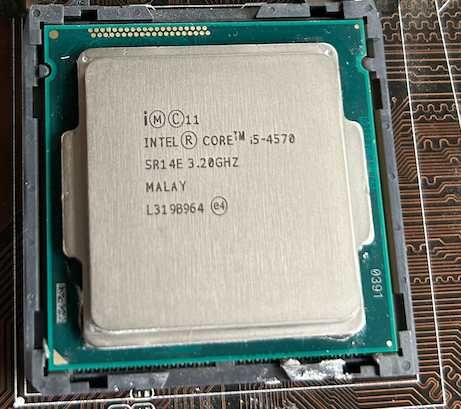 Procesor Intel i5 4570 - 4 x 3,2 GHz, Socket LGA 1150