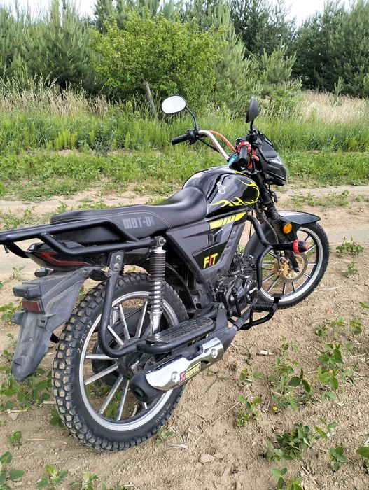 Мустанг 125 фіт2