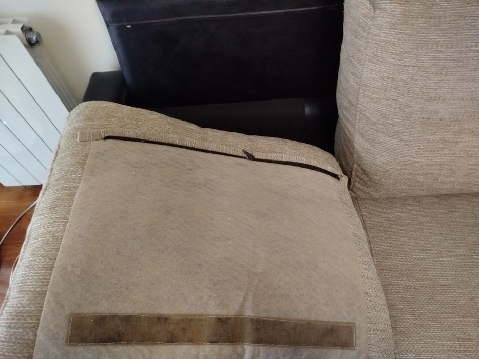 Sofá cama de dois lugares como novo