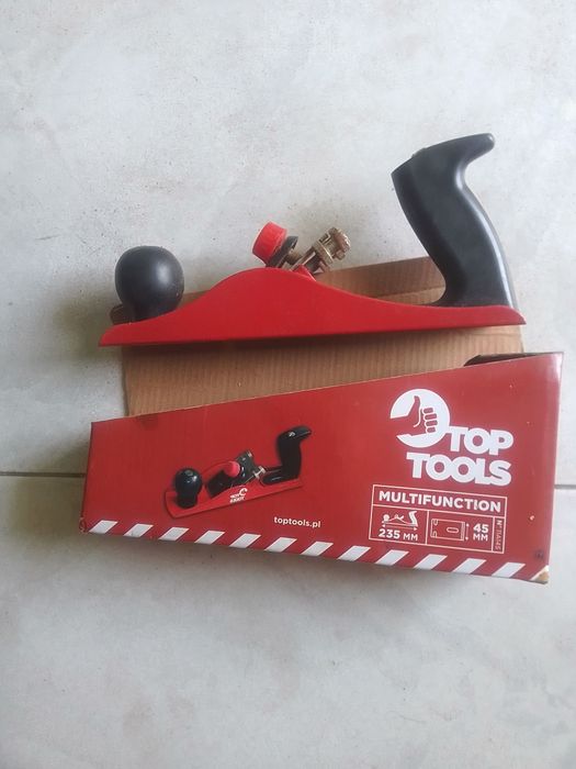 Plaina com pouco uso