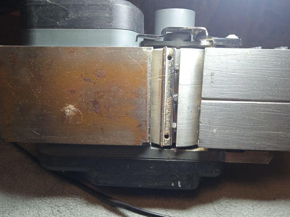 Електрорубанок під ремонт