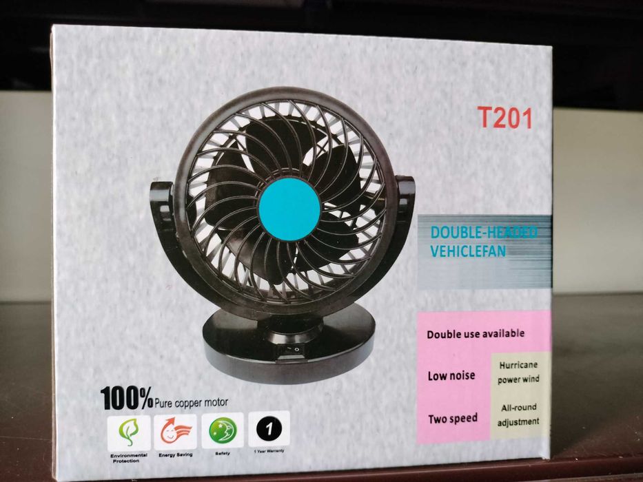 Wiatraczek do auta wentylator wiatrak 12V nowy zapakowany mocny jakość