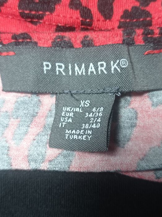 Топ леопард в червоному кольорі