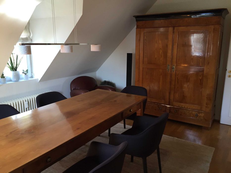 Mesa de Jantar em Cerejeira Maciça | 8 Lugares | Maastricht
