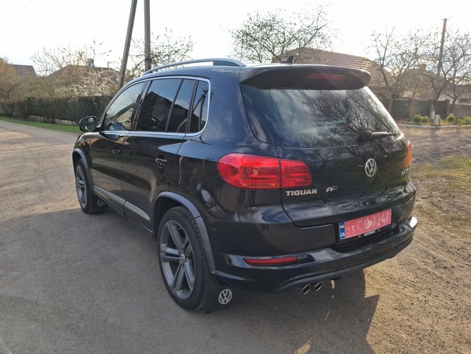 VW Tiguan R-Line 2015 2.0TSI