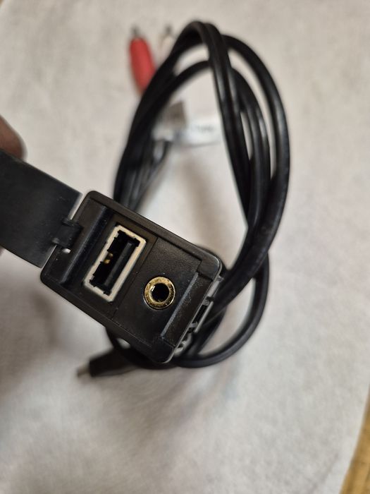 USB адаптер Toyota Lexus 86190-53040, 86190-60040