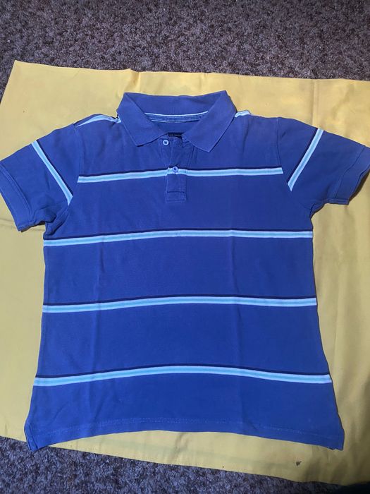 Roupa 10-12 usada