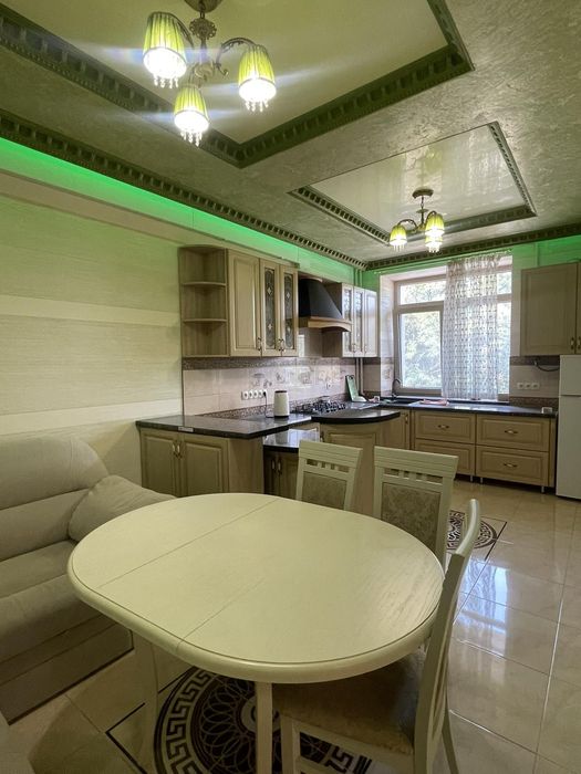 Здається елегантна 1-кімнатна квартира на вул. Бандери