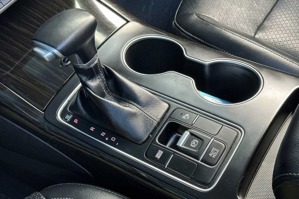 Kia Sorento EX V6      2020