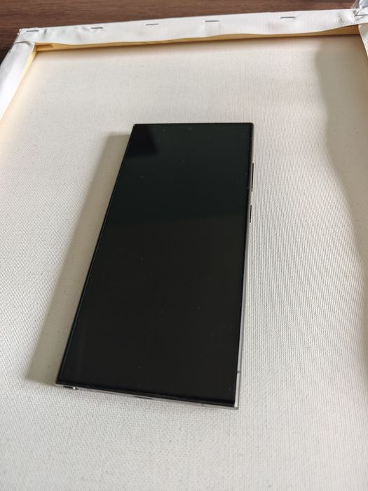 Samsung S24 Ultra  12/256