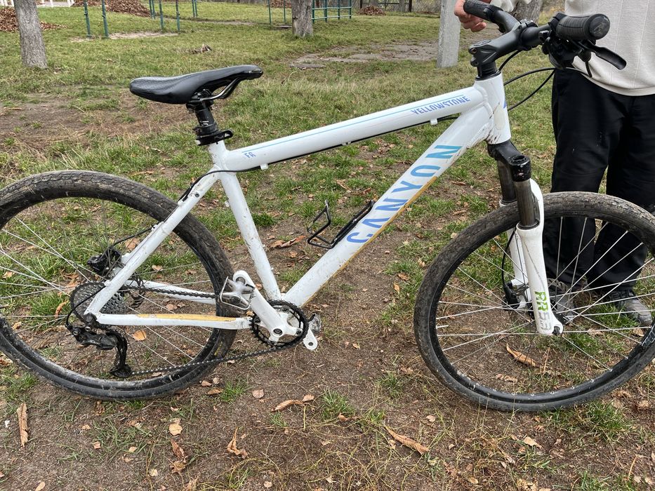 Canyon yellowstone f6 в гарному стані.