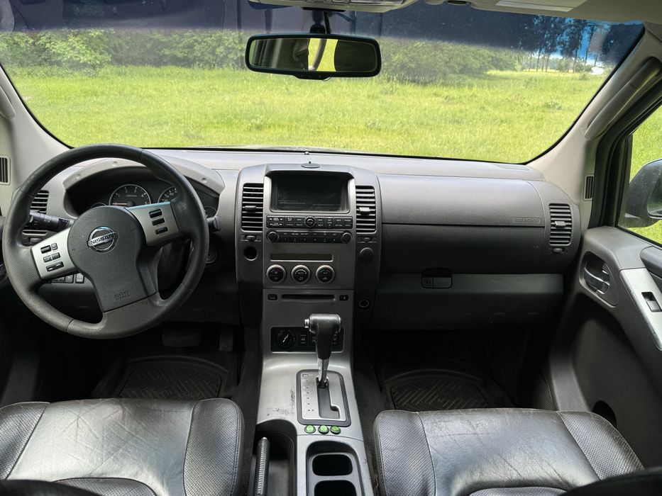 Навара 2007 автомат