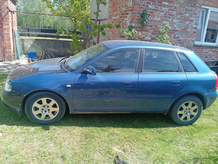 Sprzedam Audi a3 8l 1.6 benzyna