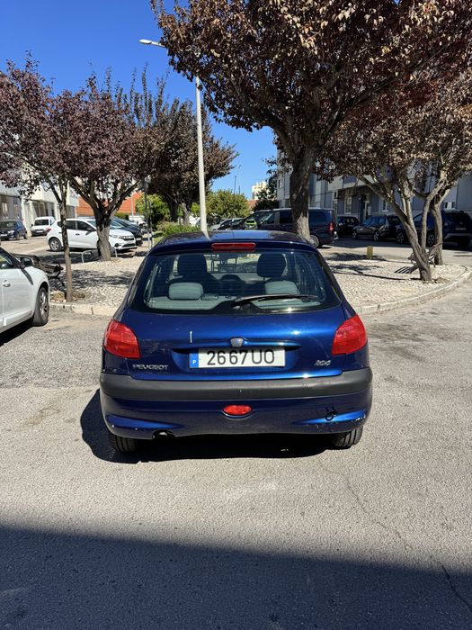 Peugeot 206 1.1i Gasolina | 2003 | Nacional | 5 Portas