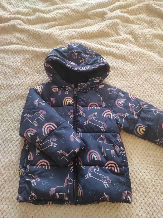 Весенняя курточка на девочку 3-4года