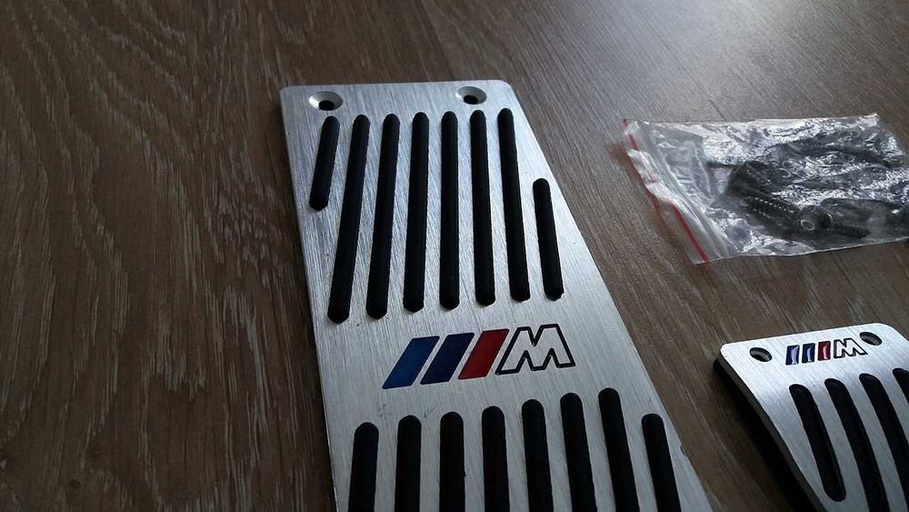 Nakładki na pedały BMW X1 E84 E87 E90 E91 E92 M3 E46 E39 (bez M5)