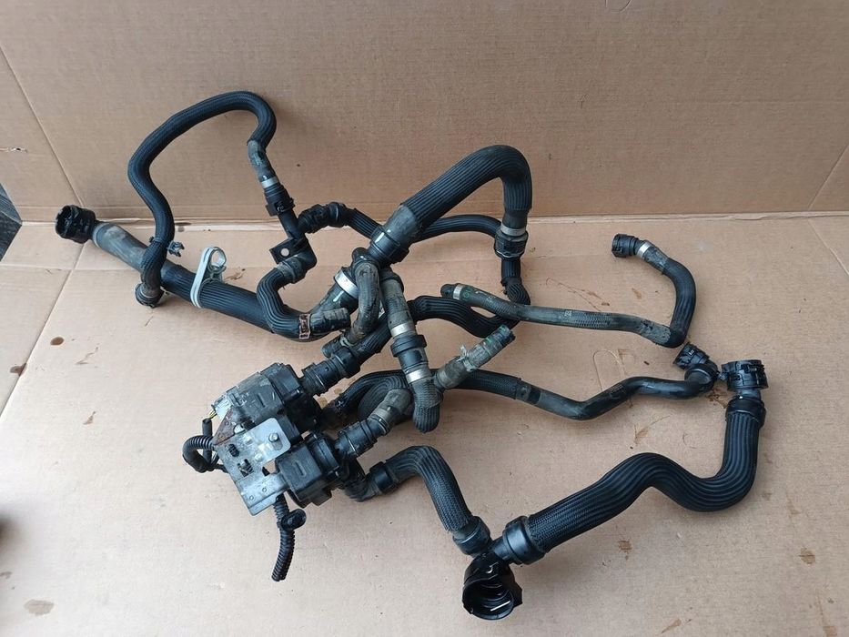 peugeot 508 ii 18- 1.6 hybryda pompa magistrala wody 9818813480 9818812580