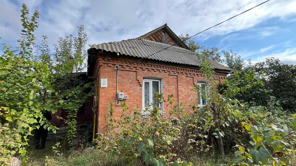 Продам будинок, м. Гайсин . Писати лише на вайбер