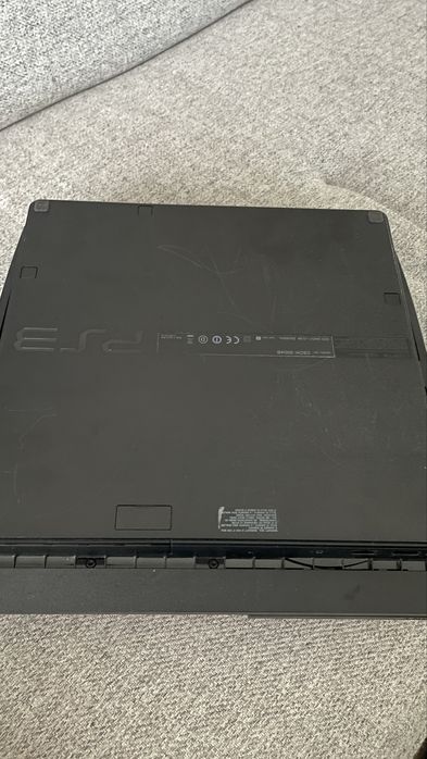 PlayStation 3 Slim 320GB zestaw