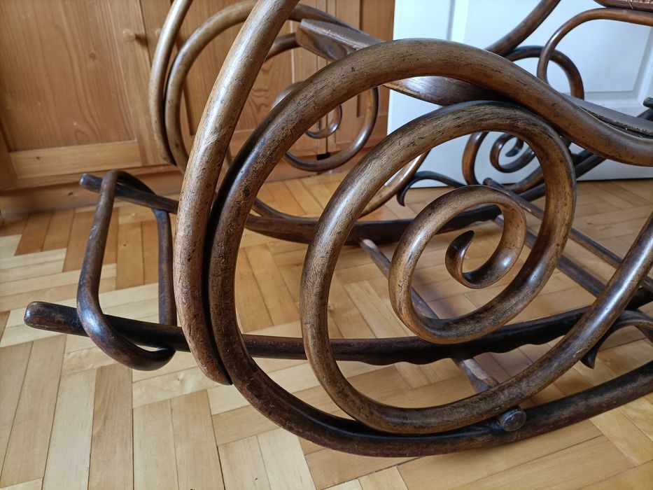 Fotel bujany gięty Thonet
