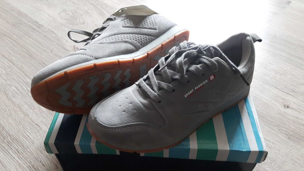 Buty sportowe-adidasy