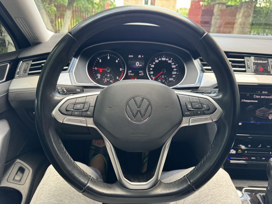 Volkswagen Passat 2022 VIN WVWZZZ3CZNE055552 фото оголошення 16 з 23