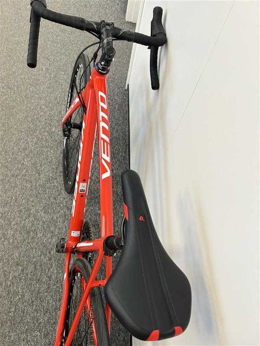 Rower szosowy KROSS VENTO 4.0 KRX OUTLET