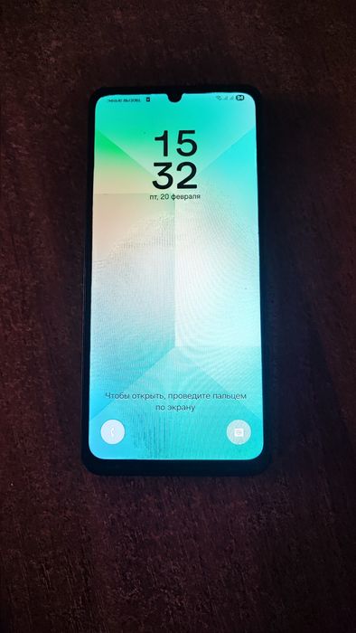 Продам тел Самсунг А06 в гарному стані.