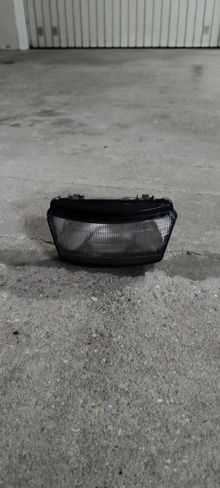Plásticos em fibra e ótica TZR