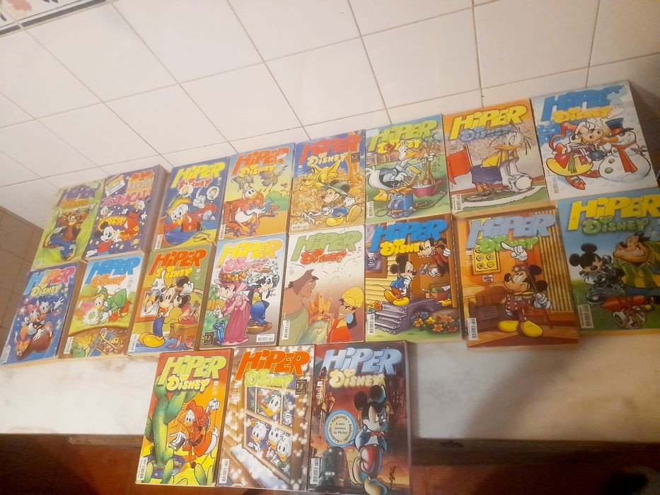 Conjunto de 19 Revistas Banda Desenhada Hiper Disney