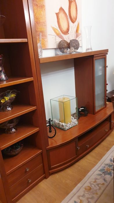 Estante sala cerejeira