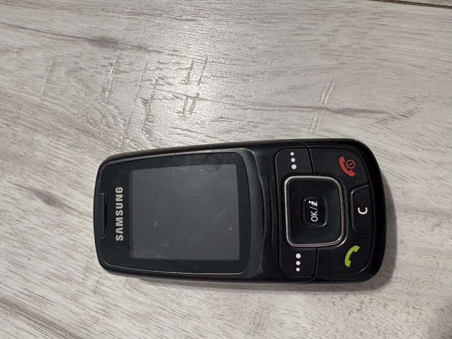 Telefon komórkowy samsung c-300