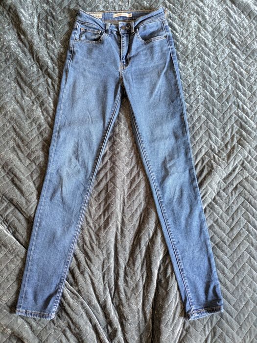 Spodnie jeansy Levi's 721 High Rise Skinny rozmiar 24x30 W24 L30