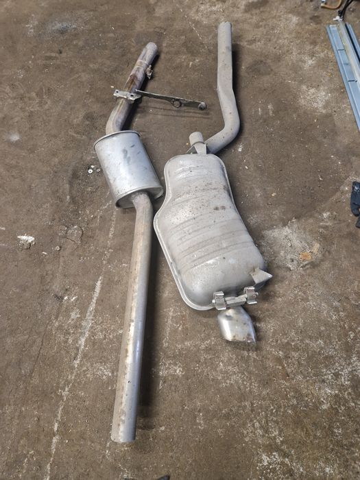 Tłumik środkowy OE końcowy BMW X3 E83 03-10r 2.0 D