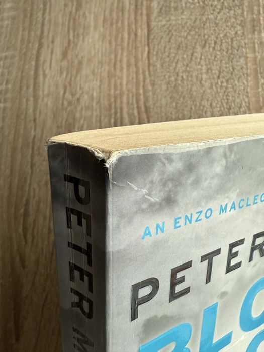 Книга англійською