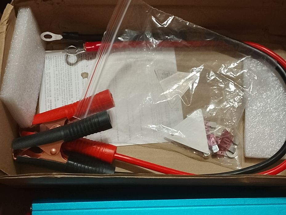 Инвертор Чистый синус 1600Ват, 12В.