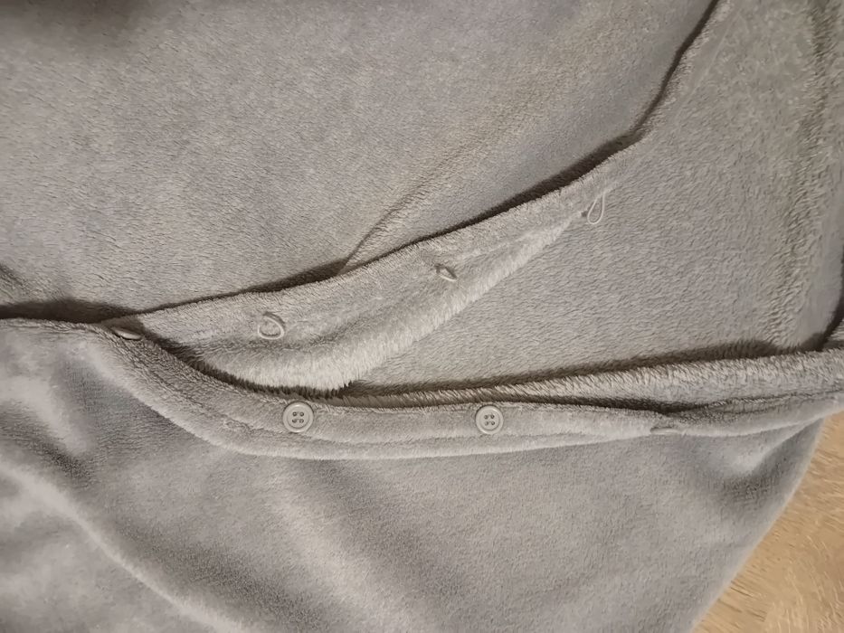 Koc z kapturem 120x170