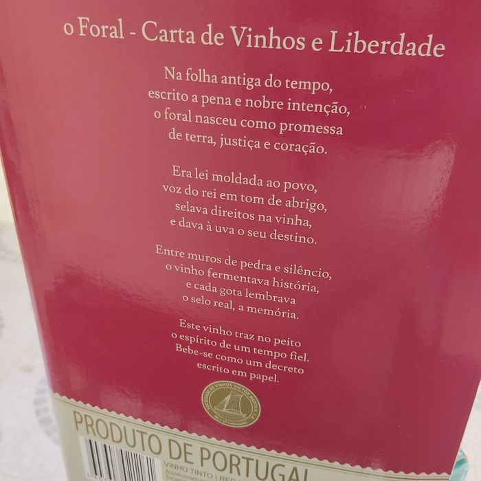Vendo 60 litros de vinho
