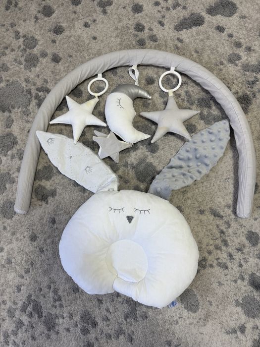 Кокон-гніздечко Premium "Срібні корони" з дугою для іграшок