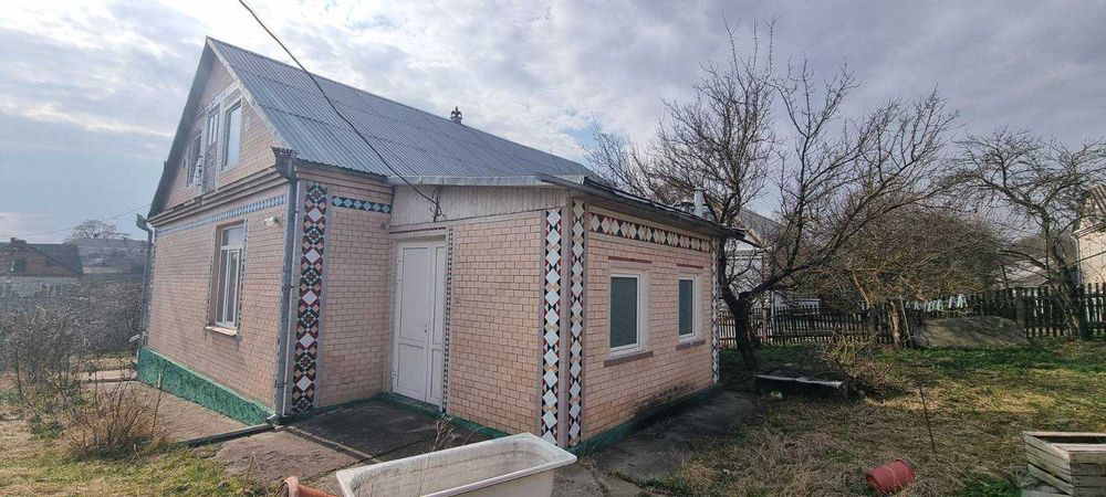 Продається будинок. с.Маків.