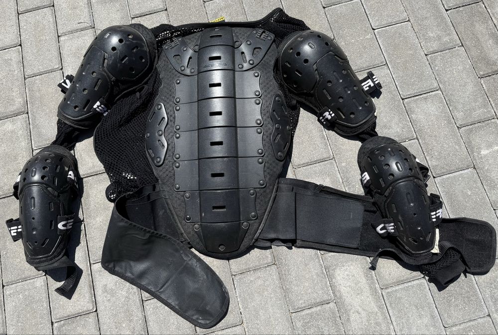 Zbroja motocyklowa Acerbis Koerta