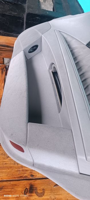 Карти дверей (передніх) Mersedes w211