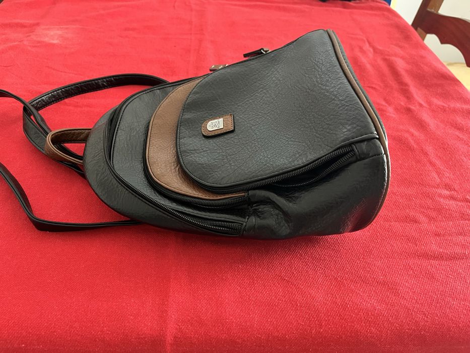 Mochila ou saco femenino