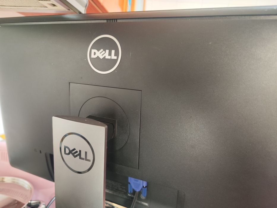 Monitor LCD Dell E2414Ht446390968947855361