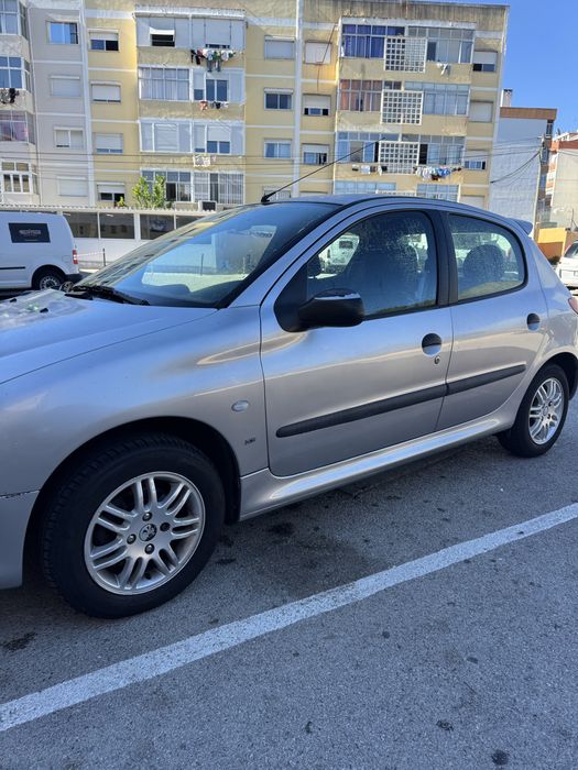 Peugeot 206 1.4 Xs 75cv Gasolina – Revisão Feita | Inspeção e IUC Pagos