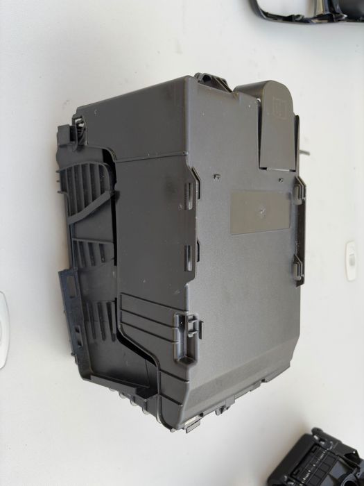 Obudowa akumulatora kompletna Citroen c3 aircross lift