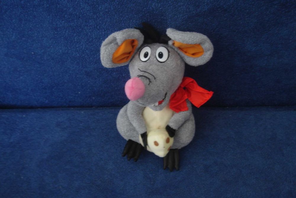 Продам одним лотом