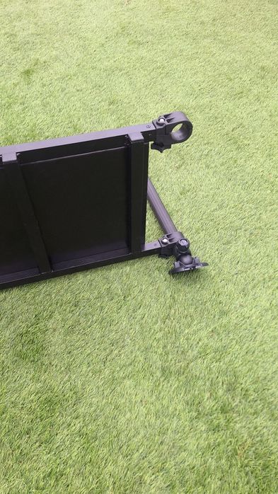 Podnozek do fotela preston