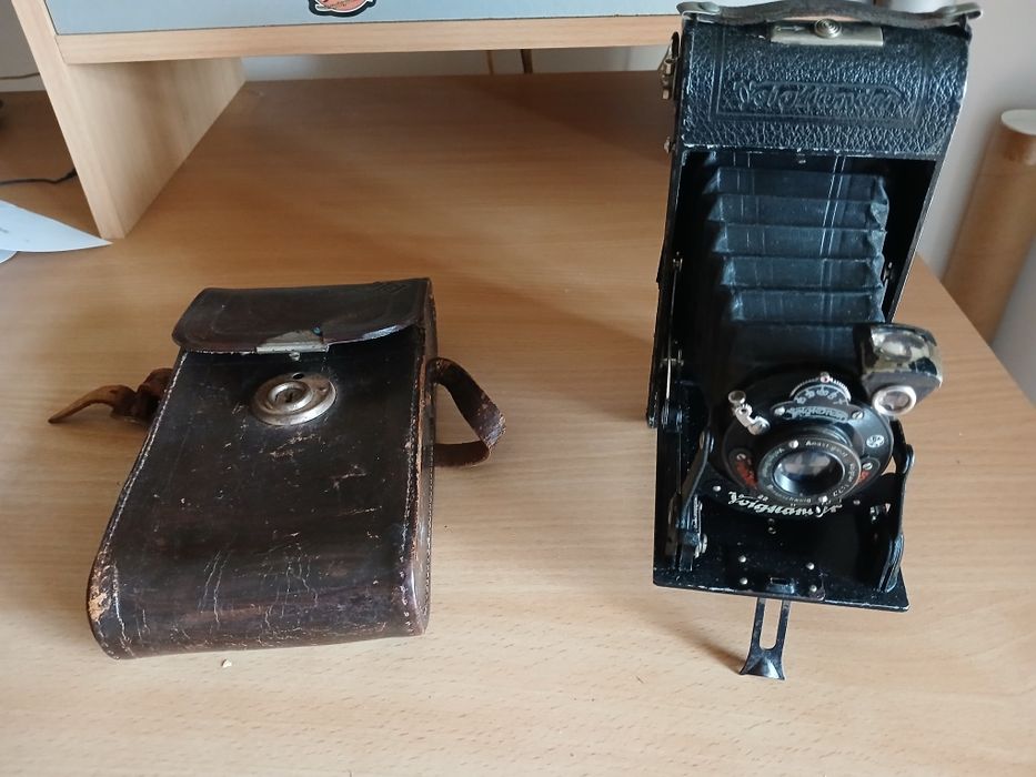 Câmara fotográfica vintage Voigtländer 1930